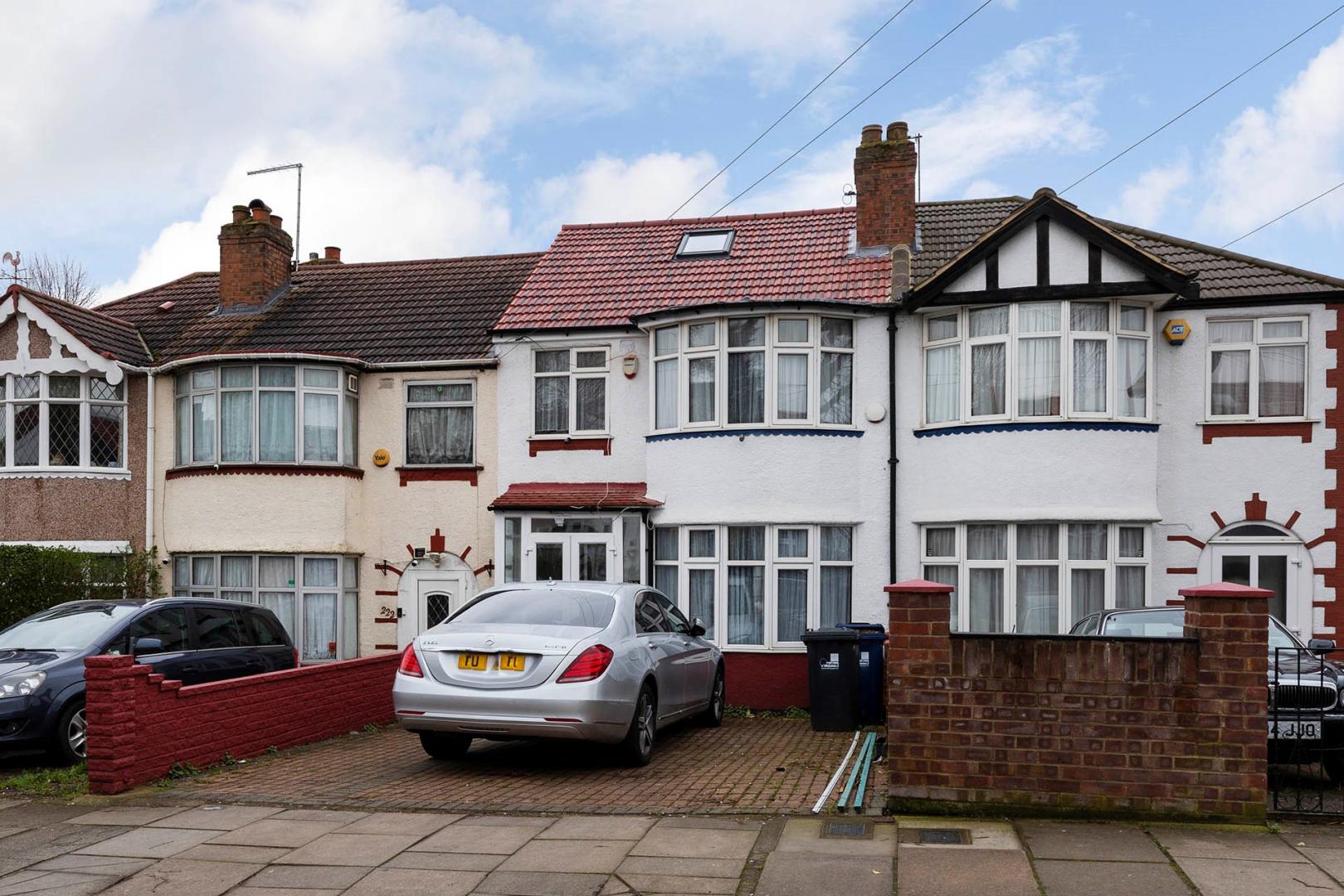 Brand New Studio in Central Perivale Conway Crescent, Perivale